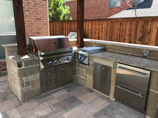 Why You Need an Outdoor Kitchen with a Built-In Grill